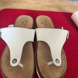 Clarks Women's Cream Sandals 7